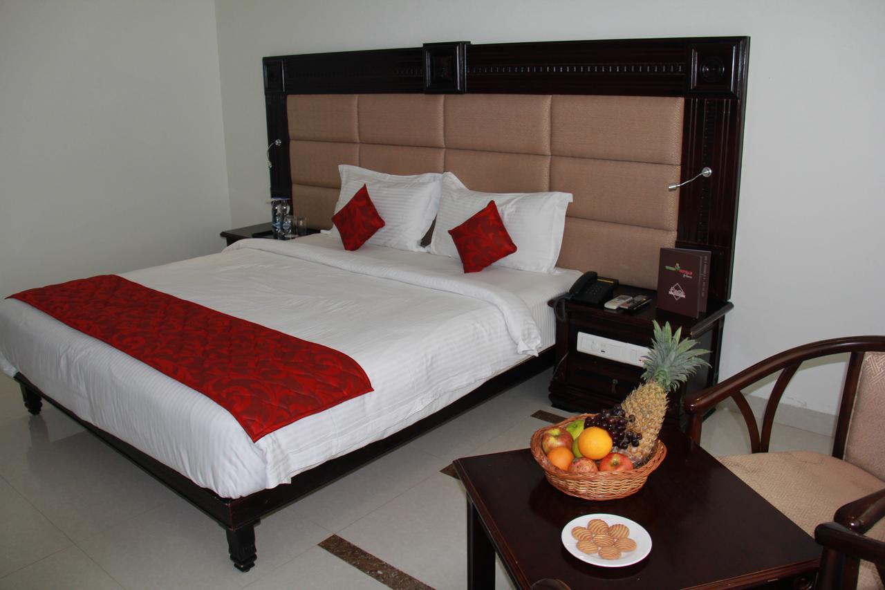 Green Royale Resorts Bodinayakkanur Exterior photo